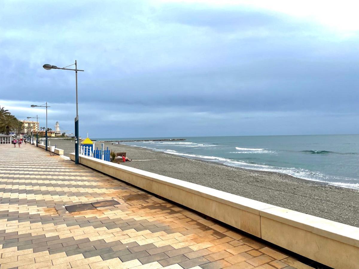 Modern Apartment Steps From The Beach Torrox Eksteriør bilde